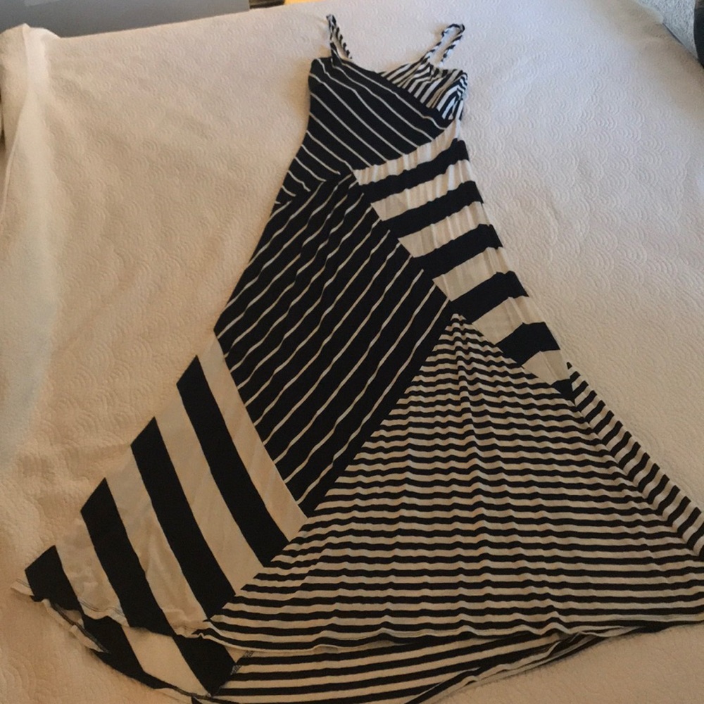 Vince Camuto maxi dress